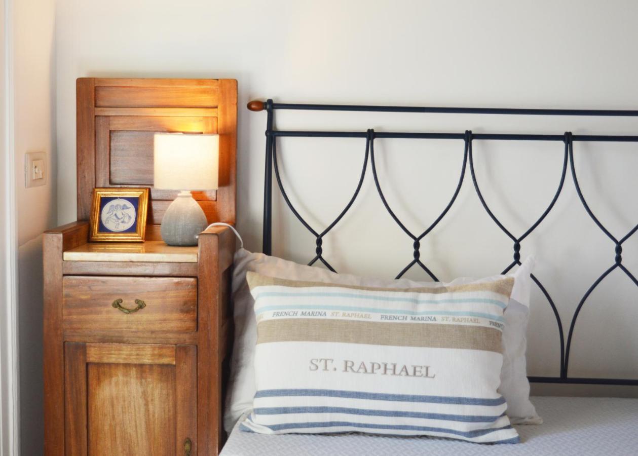 Acquablu Charme Suites - B&B サレルノ エクステリア 写真