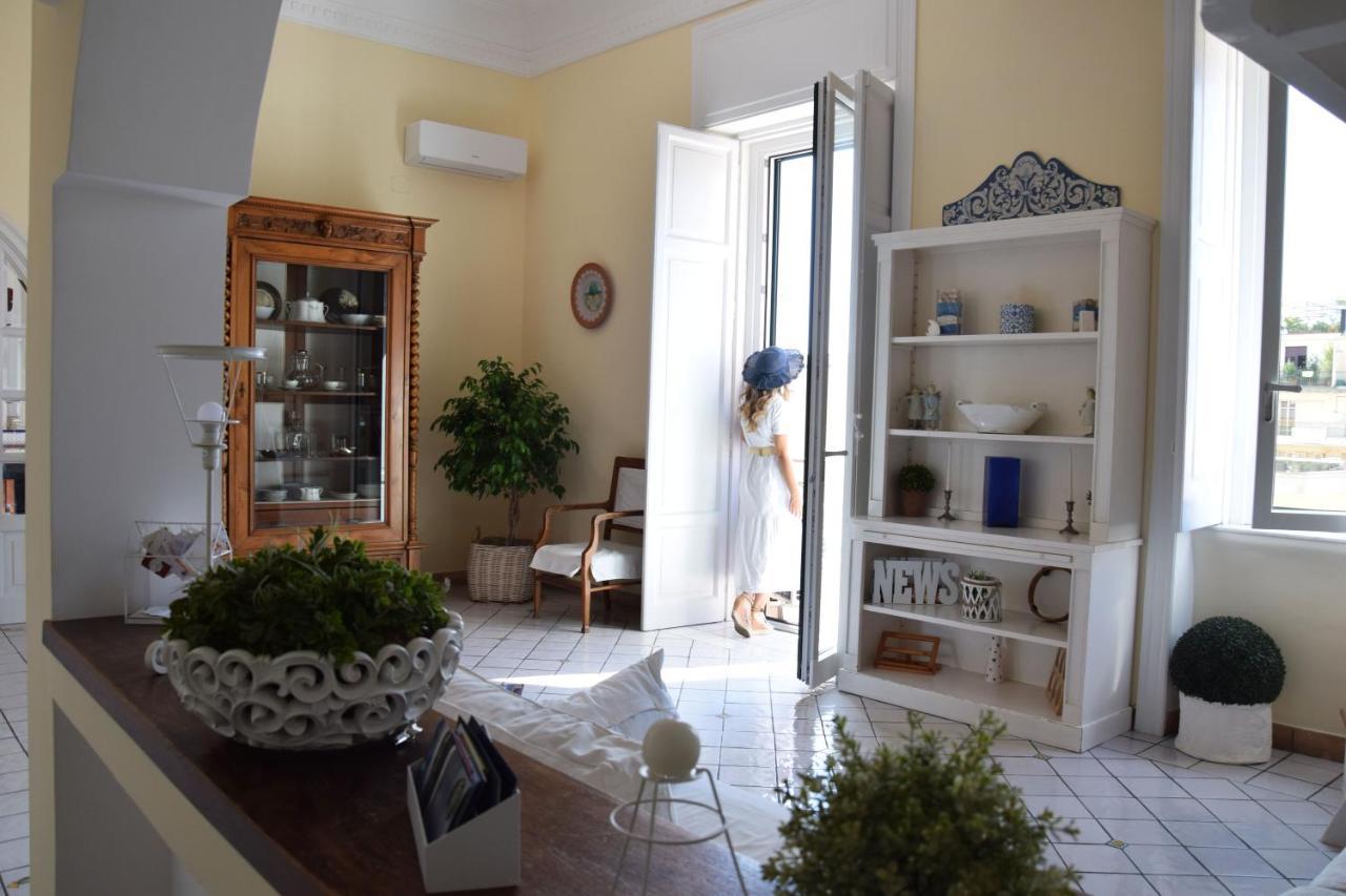 Acquablu Charme Suites - B&B サレルノ エクステリア 写真