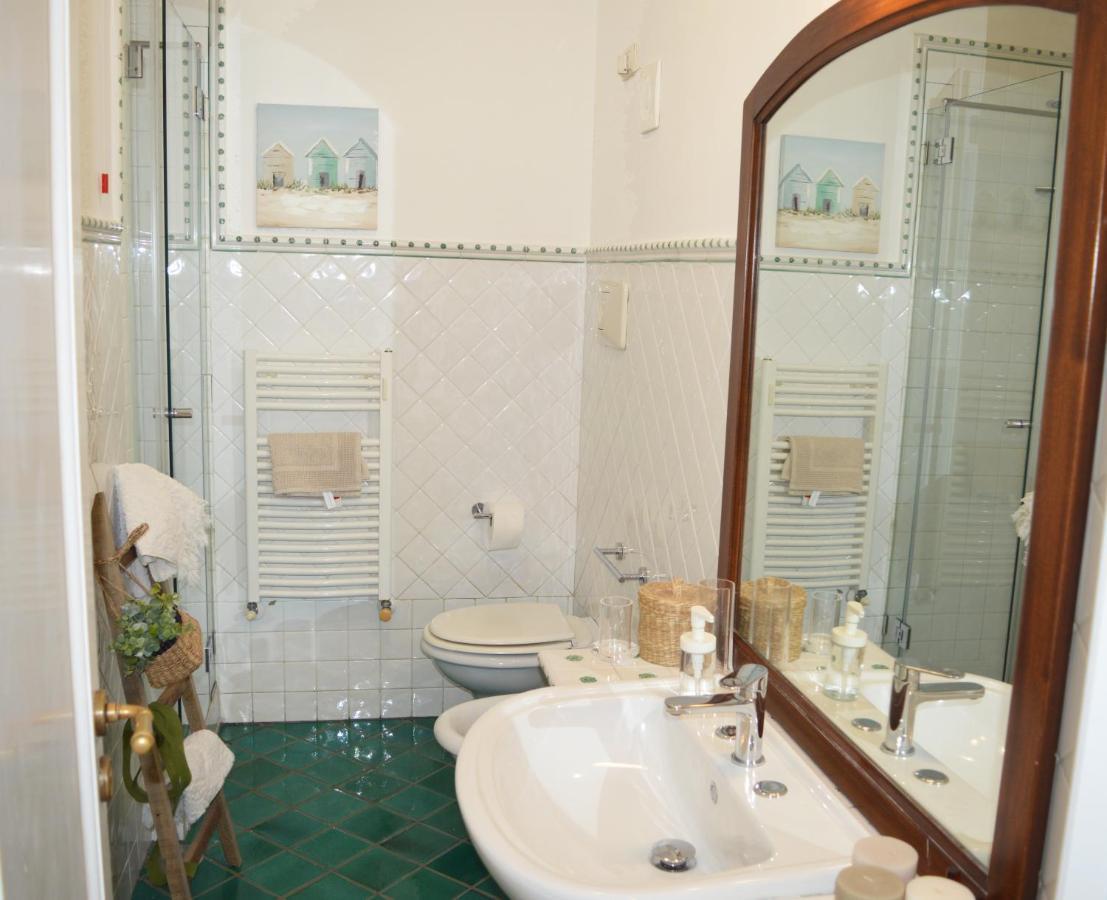 Acquablu Charme Suites - B&B サレルノ エクステリア 写真